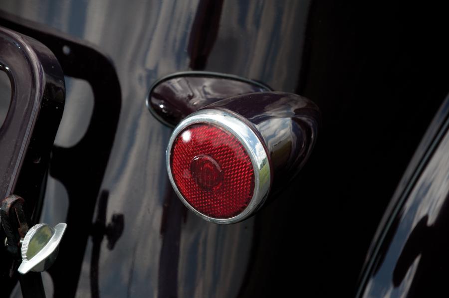  Packard One Twenty Touring Sedan 1936 года  (фото 18 из 23)